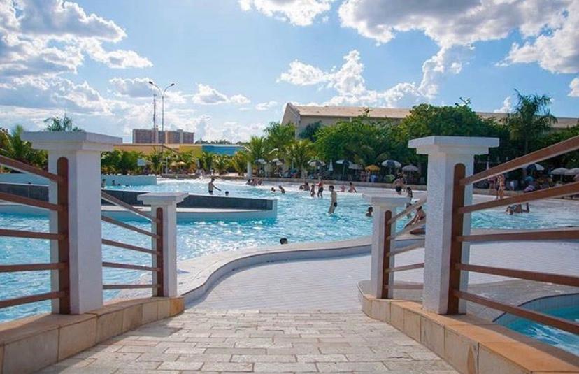 ffc2bc0d-2f6b-4bf0-8820-1e7dda988e13